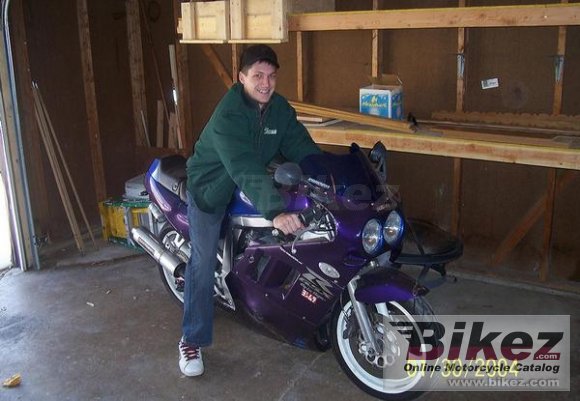 1990 Suzuki GSX-R 750 photo